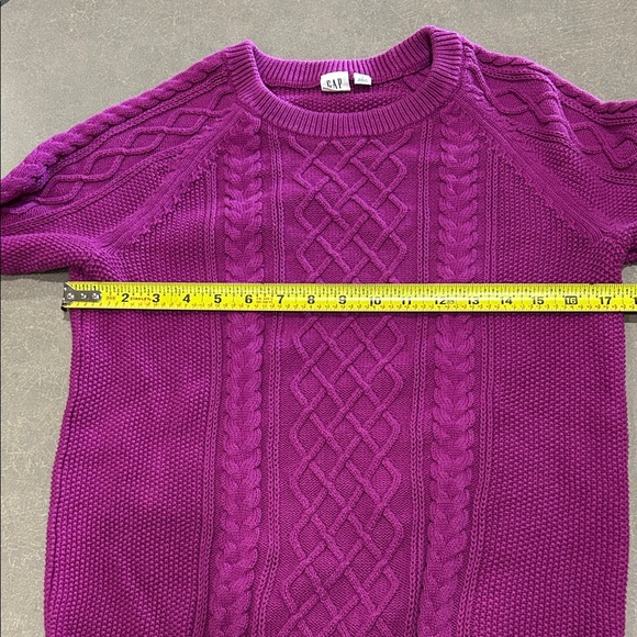 GAP Fuchsia Cable Knit Sweater - Picture 5 of 6